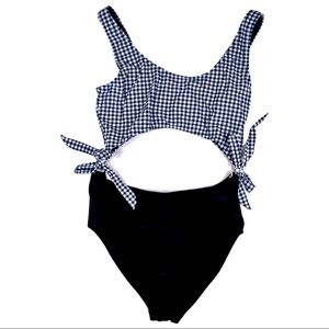 Arizona Jean Co. Cut-Out One Piece Bathing Suit